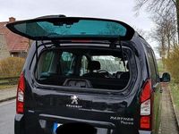 Gebraucht Peugeot Partner Allure 99 PS (72 kW) 2016 Schwarz Van / Kleinbus