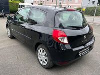 Gebraucht Renault Clio III 75 PS (55 kW) 2012 Schwarz Kleinwagen