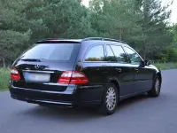 Gebraucht Mercedes E220 150 PS (110 kW) 2004 Schwarz Kombi