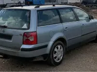 Second-hand VW Passat 131 CP (96 kW) 2002 Gri Break