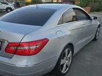 Gebraucht Mercedes E250 204 PS (150 kW) 2010 Silber Coupé
