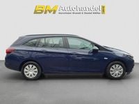 Gebraucht Opel Astra 105 PS (77 kW) 2016 Blau Kombi