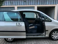 Gebraucht Peugeot 1007 85 PS (62 kW) 2005 Braun Van / Kleinbus