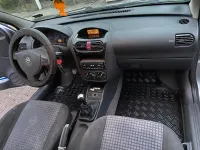 Gebraucht Opel Corsa 75 PS (55 kW) 2003 Silber Kleinwagen