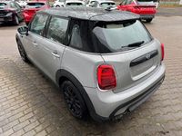 Gebraucht Mini Cooper 136 PS (100 kW) 2023 Silber Kleinwagen