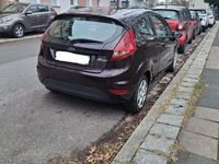 Gebraucht Ford Fiesta Ambiente 82 PS (60 kW) 2010 Violet Limousine