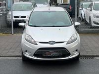 Gebraucht Ford Fiesta 82 PS (60 kW) 2009 Silber Kleinwagen
