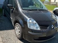 Second-hand Renault Modus 75 CP (55 kW) 2006 Negru Monovolum