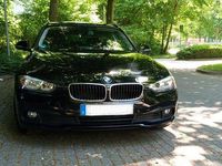 Gebraucht BMW 318 Advantage 150 PS (110 kW) 2015 Schwarz Kombi