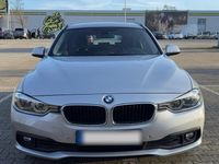 Gebraucht BMW 320 190 PS (139 kW) 2019 Silber Kombi