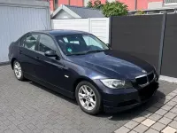 Gebraucht BMW 320 163 PS (119 kW) 2007 Schwarz Limousine