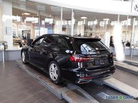 Gebraucht Audi A4 Ambiente 204 PS (150 kW) 2022 Mythosschwarz metallic Kombi