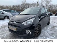Gebraucht Hyundai i10 Edition 67 PS (49 kW) 2015 Schwarz Kleinwagen