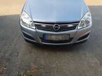 Gebraucht Opel Astra 116 PS (85 kW) 2009 Grau Kombi