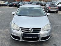 Gebraucht VW Golf V Trendline 105 PS (77 kW) 2008 Silber Kombi