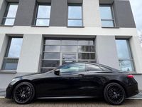 Gebraucht Mercedes E220 AMG 194 PS (142 kW) 2017 Schwarz Coupé