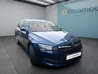 Gebraucht Skoda Superb 150 PS (110 kW) 2022 Blau Kombi
