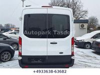 Gebraucht Ford Transit 131 PS (96 kW) 2017 Weiß Van / Kleinbus