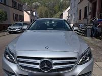 Gebraucht Mercedes C180 116 PS (85 kW) 2015 Silber Limousine