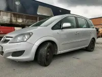 Gebraucht Opel Zafira Family 115 PS (84 kW) 2013 Silber Van / Kleinbus