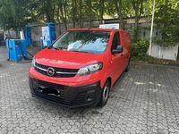 Gebraucht Opel Vivaro 105 PS (77 kW) 2022 Rot Van / Kleinbus