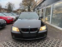 Gebraucht BMW 325 Comfort Edition 218 PS (160 kW) 2006 Saphirschwarz Limousine
