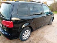 Gebraucht VW Touran 105 PS (77 kW) 2015 Schwarz Van / Kleinbus