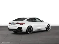 Gebraucht BMW i4 M Sport 294 kW (401 PS) 2025 Weiß Limousine