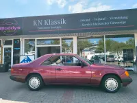 Gebraucht Mercedes E300 180 PS (132 kW) 1989 Rot Coupé