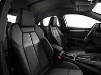 Gebraucht Audi A3 S-Line 116 PS (85 kW) 2025 Gletscherweiß metallic Limousine