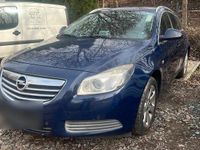Gebraucht Opel Insignia 130 PS (95 kW) 2012 Blau Kombi