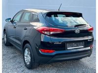 gebraucht Hyundai Tucson 1.6 blue 2WD ++++32.600KM + 1Hand