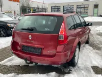 Gebraucht Renault Mégane Avantage 111 PS (81 kW) 2007 Rot Limousine