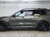 Gebraucht BMW X7 M Sport 352 PS (258 kW) 2025 (0c3d) manhatten metallic SUV