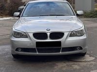 Gebraucht BMW 525 218 PS (160 kW) 2005 Silber Limousine