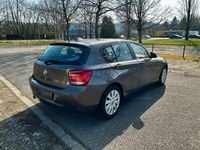 Gebraucht BMW 118 Advantage 170 PS (125 kW) 2015 Braun Kleinwagen