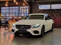 Gebraucht Mercedes E300 AMG line 306 PS (225 kW) 2020 Weiß Limousine