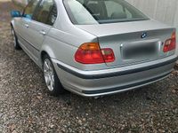 Gebraucht BMW 320 150 PS (110 kW) 1998 Silber Limousine