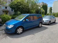 Gebraucht VW Touran 140 PS (102 kW) 2007 Blau Van / Kleinbus