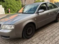 Usado Audi A6 163 HP (119 kW) 2003 Dourado Sedan