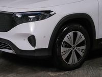 Gebraucht Mercedes EQB300 Progressive 167 kW (228 PS) 2024 Weiß SUV