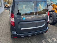 Gebraucht Dacia Dokker Acces 102 PS (75 kW) 2017 Grau Van / Kleinbus