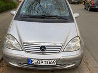 Gebraucht Mercedes A160 Elegance 102 PS (75 kW) 2003 Silber Van / Kleinbus