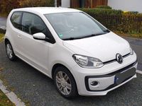 Gebraucht VW up! 75 PS (55 kW) 2017 Weiß Kleinwagen