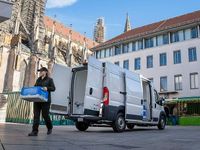 Neu Opel Movano 140 PS (102 kW) 2025 Weiß Van