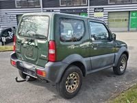 Second-hand Suzuki Jimny Style 86 CP (63 kW) 2012 Verde SUV