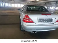 Gebraucht Mercedes SLK230 193 PS (141 kW) 1998 Silber Cabrio
