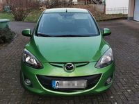 Gebraucht Mazda 2 Center-Line 84 PS (61 kW) 2012 Grün Kleinwagen