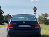 Gebraucht VW Bora Edition 90 PS (66 kW) 2000 Blau Limousine