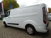 Gebraucht Ford Transit Custom Trend 105 PS (77 kW) 2022 Frostweiß Van